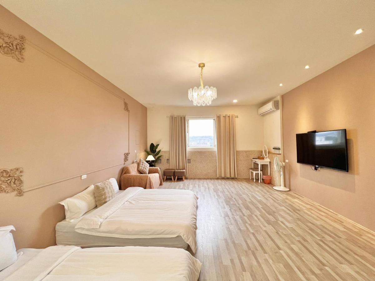 Bed and Breakfast 永安101 Wing On X 國旅補助-1000元 Taitung Экстерьер фото